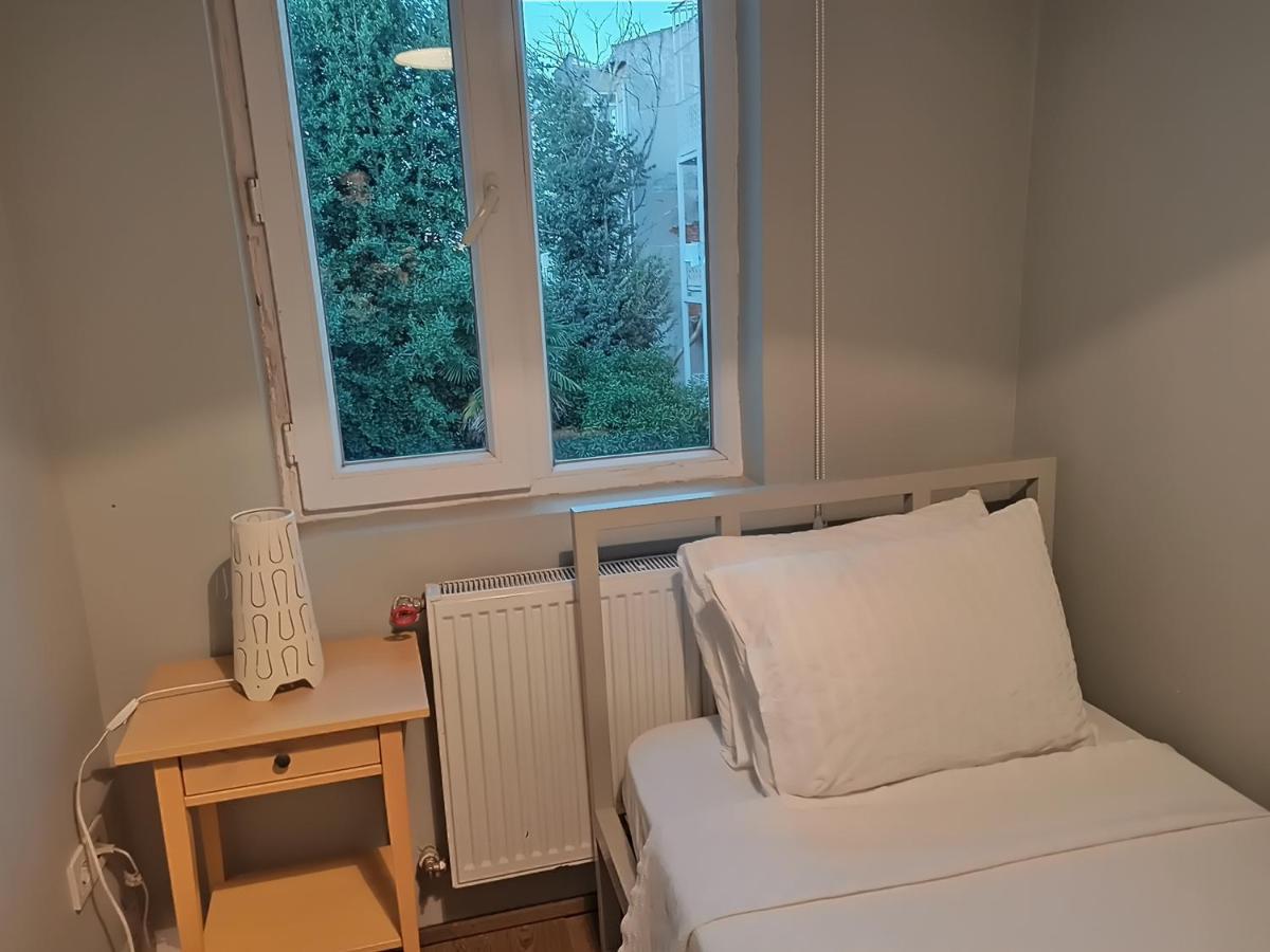 Hostel Bahane Istanbul Bagian luar foto